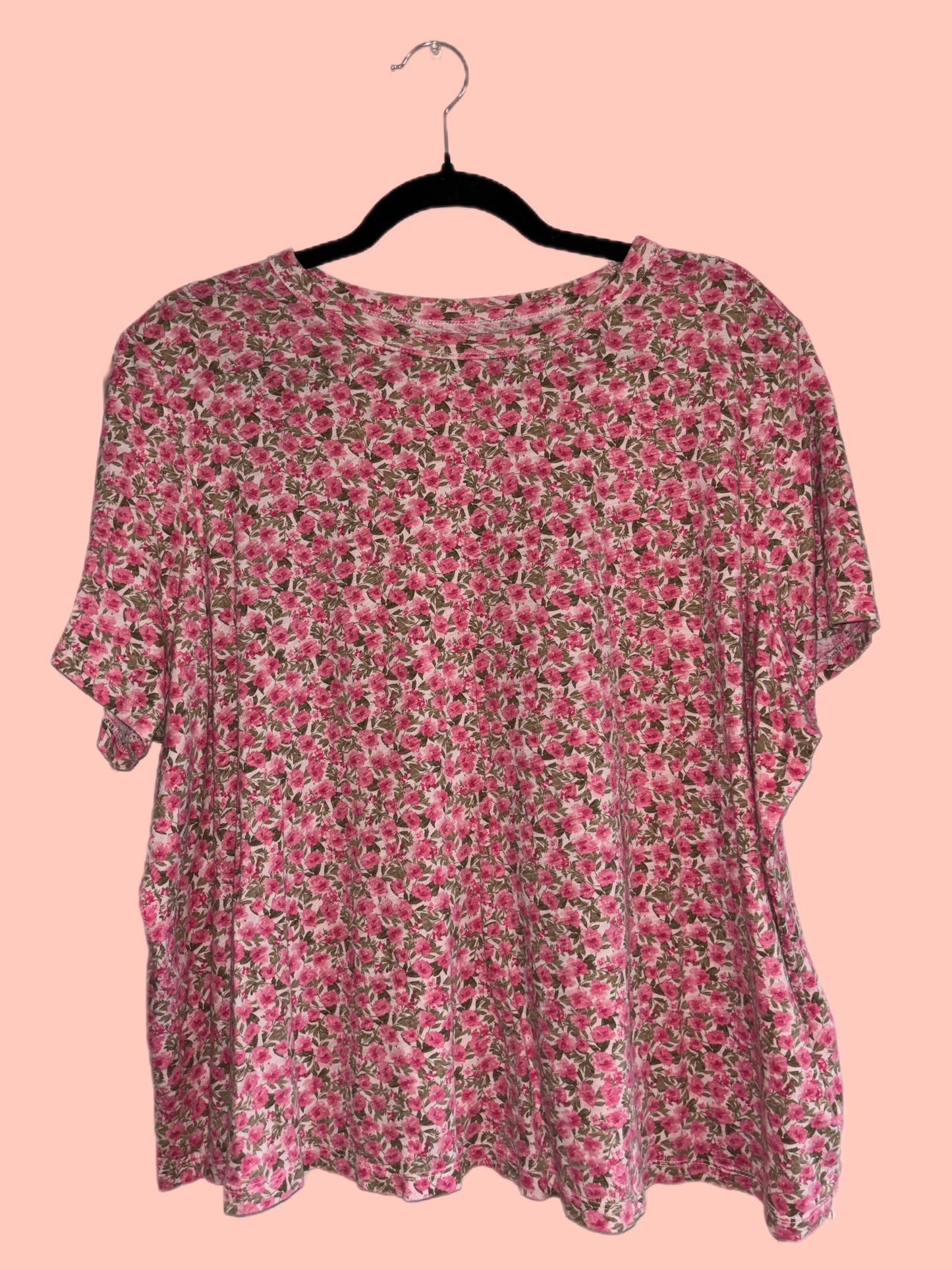100% cotton pink floral tee (XL)