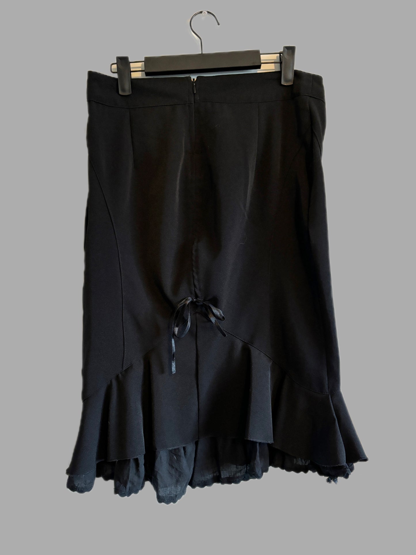 Midi Ruffle Skirt (M)